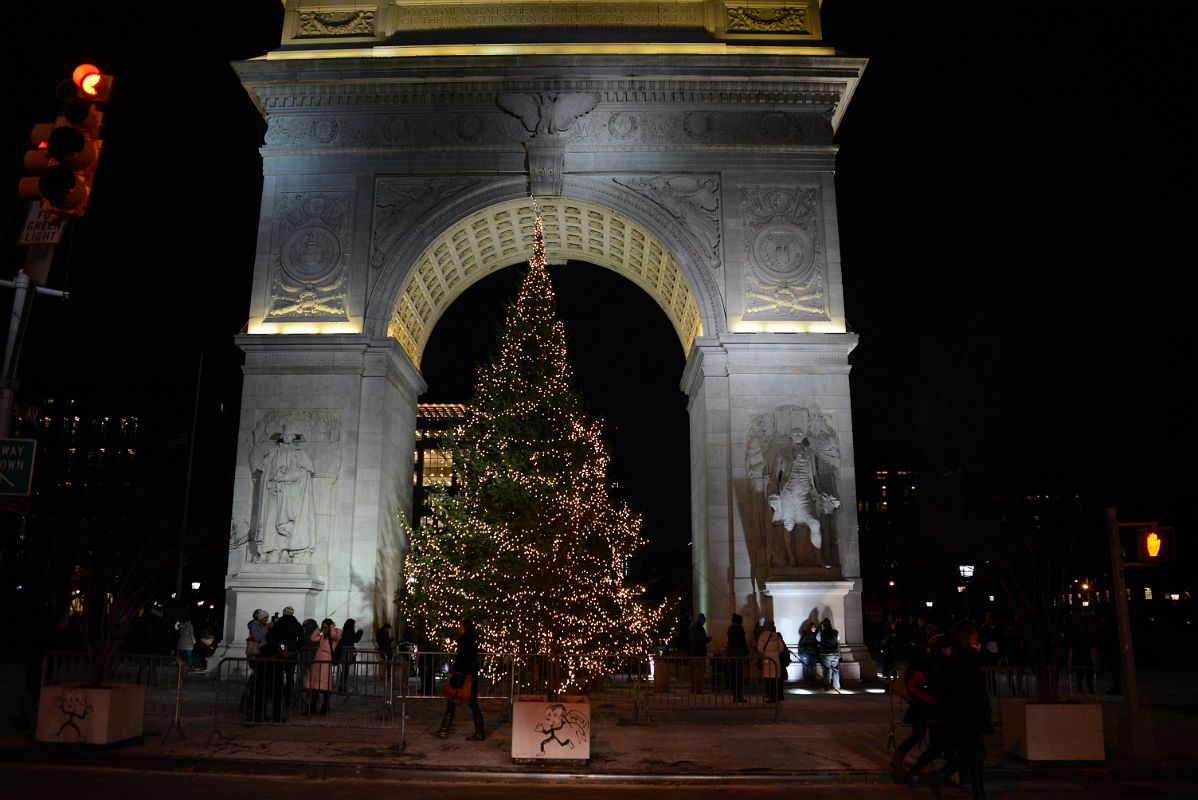33 New York Washington Square Park Washington Arch With Christmas Tree At Night From Fifth Avenue